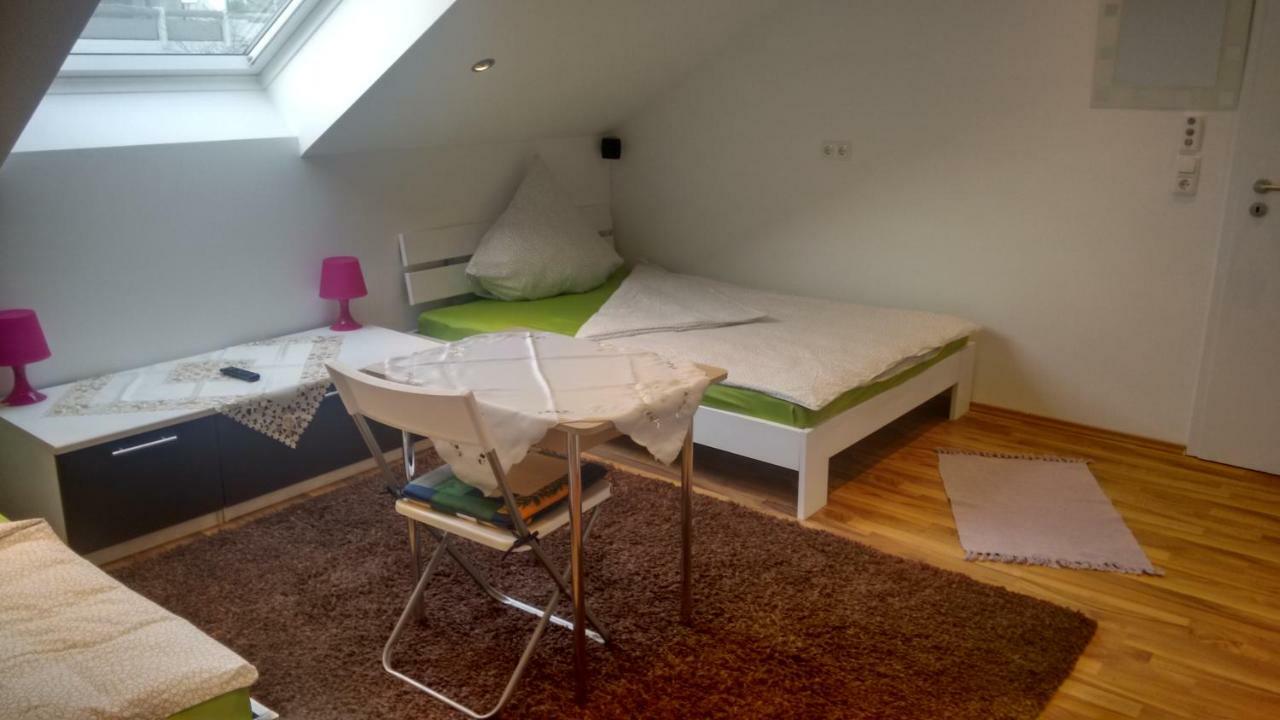 Ferienwohnung"Vip Munich Albatros De Luxe" Kirchheim bei Muenchen Exterior foto