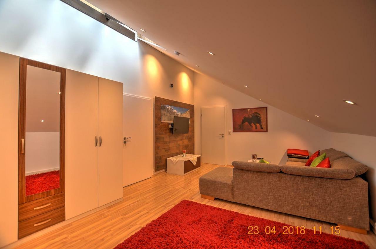 Ferienwohnung"Vip Munich Albatros De Luxe" Kirchheim bei Muenchen Exterior foto
